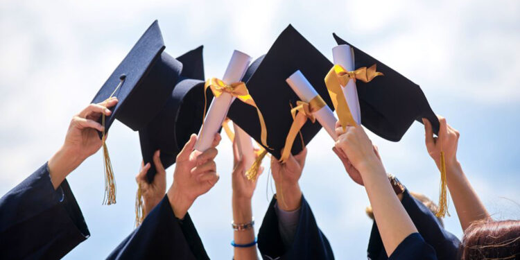 25-34 yaş grubundaki nüfusta yükseköğretim mezun oranı yüzde 44,9 oldu