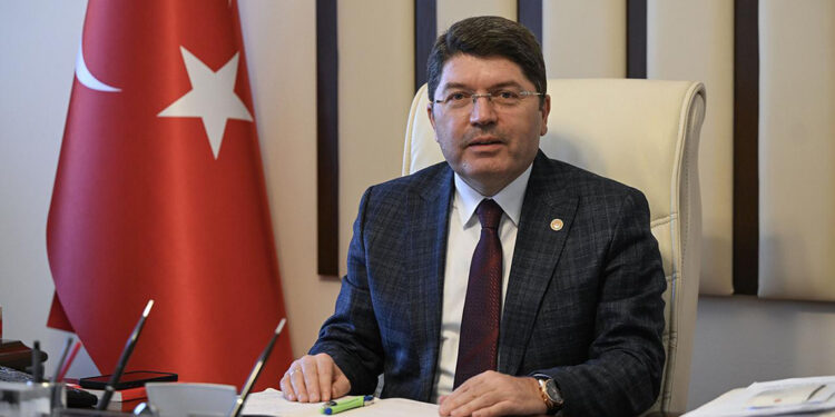 27 Mayıs darbesi, demokrasi tarihimizin kara lekelerinden biridir