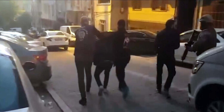 47 ilde DEAŞ operasyonu: 298 gözaltı