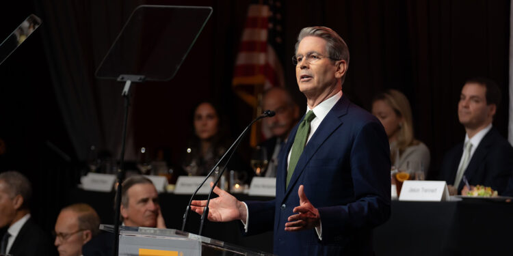 ABD, Suriye'ye yönelik yaptırımları kaldırdı