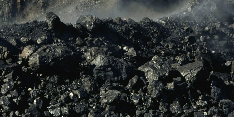 Afganistan'da kömür madeninde patlama: 7 ölü