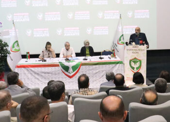 Amed Sportif Faaliyetler başkanı Burç Baysal güven tazeledi