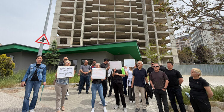 Ankara'da inşaat firması mağdurlarından eylem