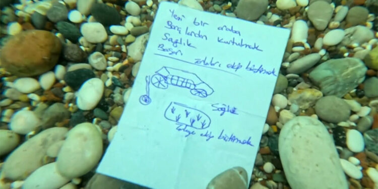 Hıdırellez dilekleri ve bozuk paralar görüntülendi