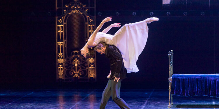 'Anna Karenina' ve 'Rus Hamlet' AKM'de sanatseverlerle buluşacak