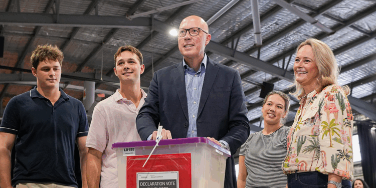 Avustralya'da halk sandık başında