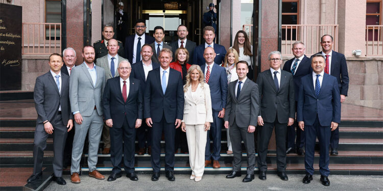 Bakan Yaşar Güler Jeff Flake'i kabul etti