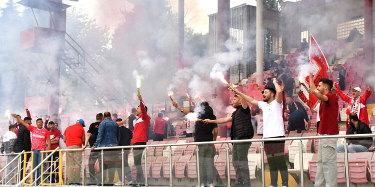 Balıkesirspor'a taraftardan moral