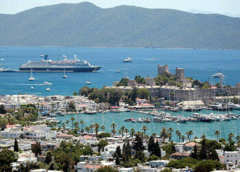 Bodrum'da otellerde oda fiyatları dudak uçuklatıyor