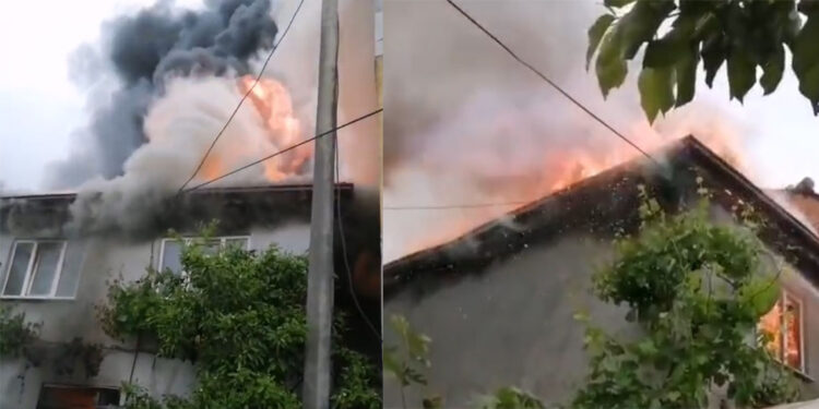 Bursa'da 2 katlı ev yangında kül oldu