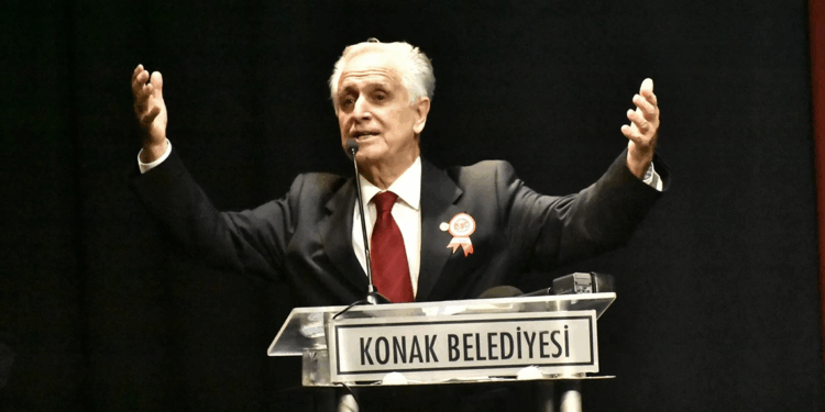 Bahri Vreskala'ya büyük onur