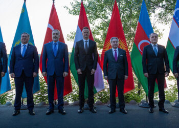 Bakan Fidan, TDT Gayriresmi Zirvesi'nde bir araya geldi