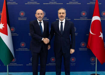 Bakan Fidan, Ürdün Dışişleri Bakanı es-Safedi ile görüştü