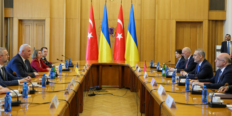 Bakan Fidan ile Ukrayna Dışişleri Bakanı Sibiha bir araya geldi