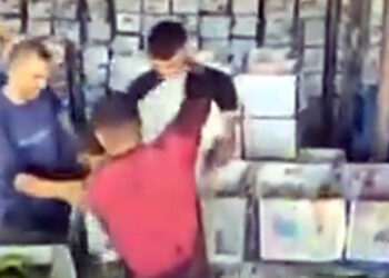 Bakanlıktan 'kötü koşullarda sebze yıkandığı iddiası'na inceleme