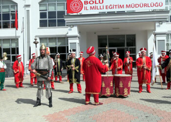 Bolu’da öğretmenlerden oluşan mehter takımı kuruldu