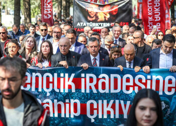 Üç fidanın idamına el kaldıranların torunları bugün utanç içinde