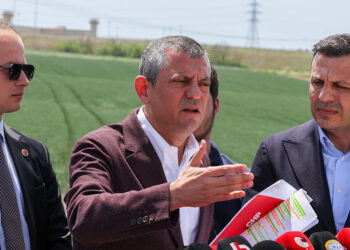 Dijital darbe evresiyle karşı karşıyayız