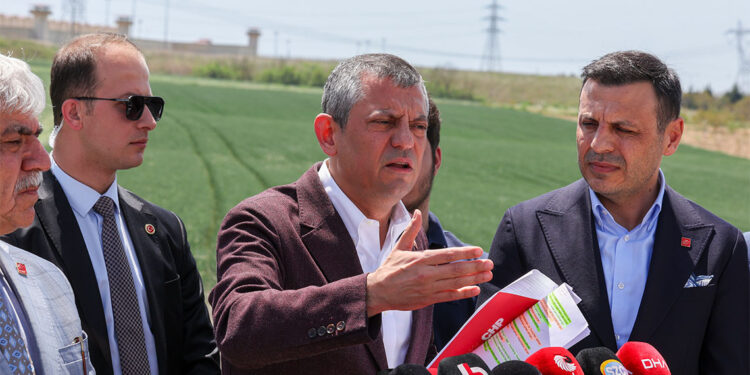 Dijital darbe evresiyle karşı karşıyayız