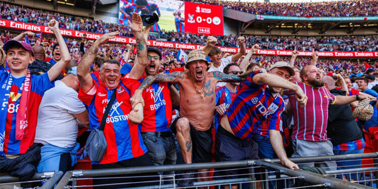 Crystal Palace adını UEFA Avrupa Ligi'ne yazdırdı