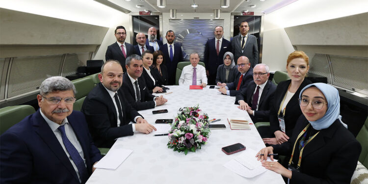 Yatıyorlar kalkıyorlar 'erken seçim' diyorlar