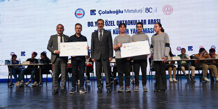 Çolakoğlu Metalurji 80'inci yılına özel, bilgi yarışması düzenledi