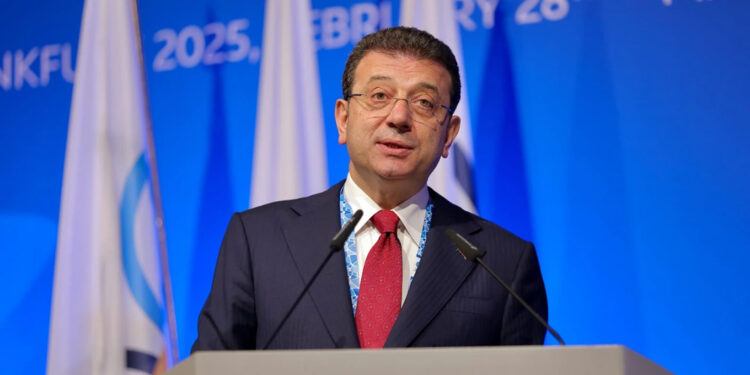 Ekrem İmamoğlu'nun tutukluluğuna devam kararı verildi