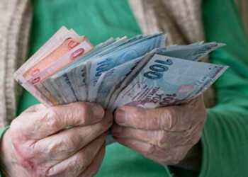 Emekli bayram ikramiyesi ödeme tarihleri belli oldu