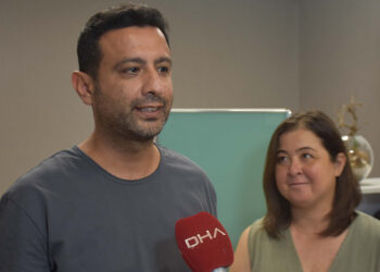 Eşinin böbreğiyle ikinci kez hayata tutundu