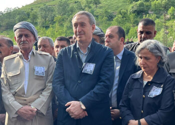 Eski BDP Genel Başkanı Hamit Geylani, Şemdinli'de toprağa verildi