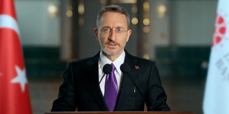 Suriye'de iç savaşın sona ermesi dünya barışı adına memnuniyet verici