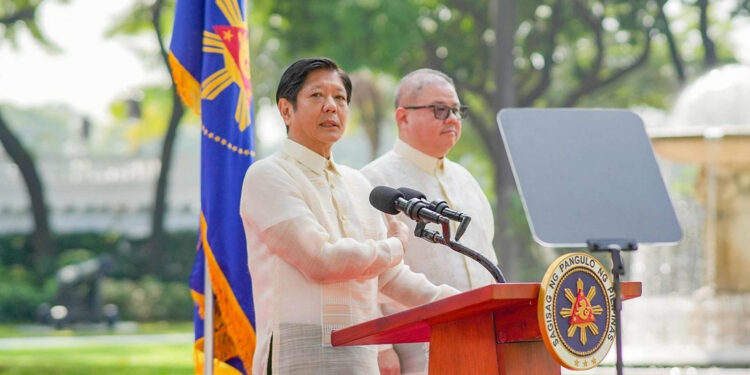 Filipinler Devlet Başkanı Marcos, tüm bakanların istifalarını istedi