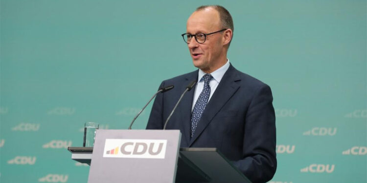 Friedrich Merz Donald Trump ve Volodimir Zelenskiy ile görüştü