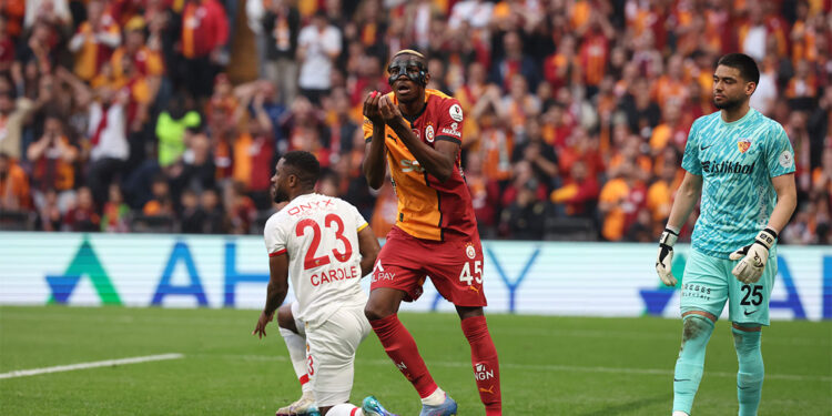 Galatasaray şampiyonluğunu ilan etti