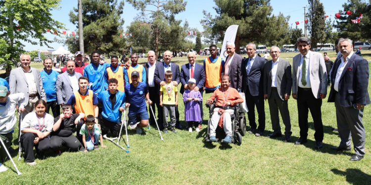 Gebze’de özel çocuklar için ‘Enfest Festivali’ yapıldı