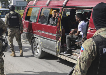 Haiti'de silahlı çete kasabaya saldırdı: 50 ölü