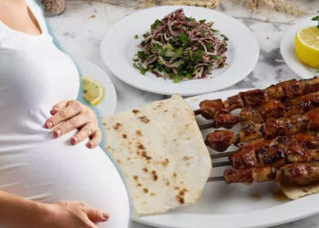 Hamilelikte çiğ ya da az pişmiş et uyarısı