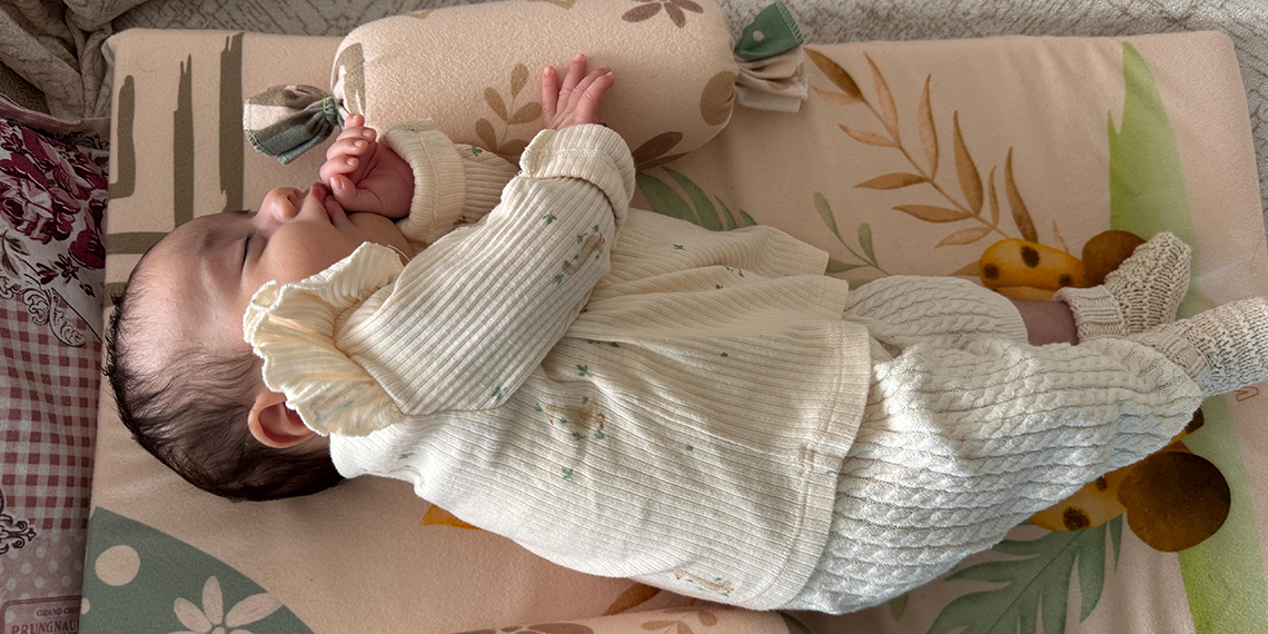 Hemşire çiftin SMA hastası bebekleri için ‘Hemşireler Günü’nde kampanya