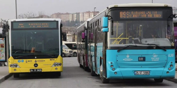 İBB ile özel halk otobüsü şoförleri anlaştı: Otobüsler sefere çıkıyor!