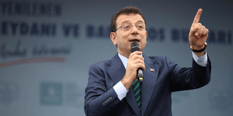 İBB'yi kazıdılar, altından liyakat çıktı