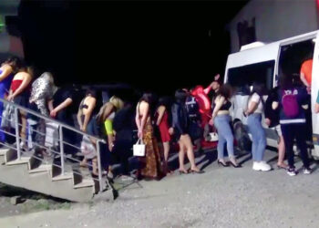 Iğdır'da insan ticareti ve fuhuş operasyonunda kurtarılan 107 kadın, sınır dışı edildi
