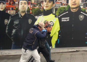 Beşiktaş'ta İsrail Başkonsolosluğu önünde havaya ateş açan şüpheli tutuklandı