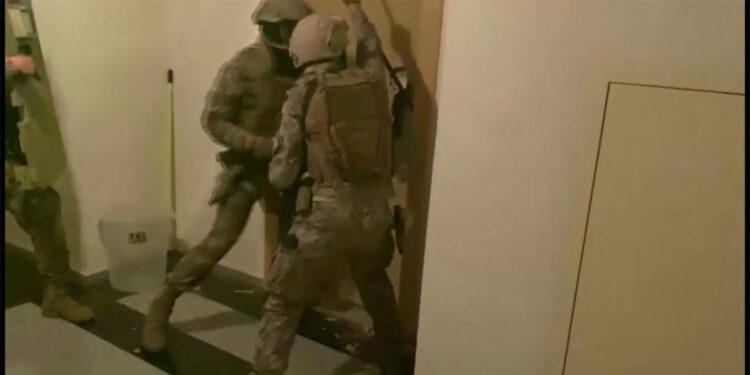 İstanbul merkezli 5 ilde suç örgütü operasyon