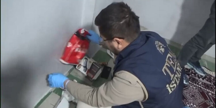 DEAŞ silahlı terör örgütüne yönelik operasyon; 11 gözaltı