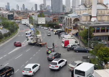 Okmeydanı'ndan Taksim'e çıkan yollar kapatıldı