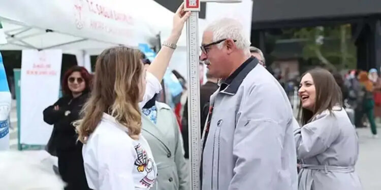 'İdeal Kilonu Öğren, Sağlıklı Yaşa Kampanyası'na 551 bin 980 kişi katıldı