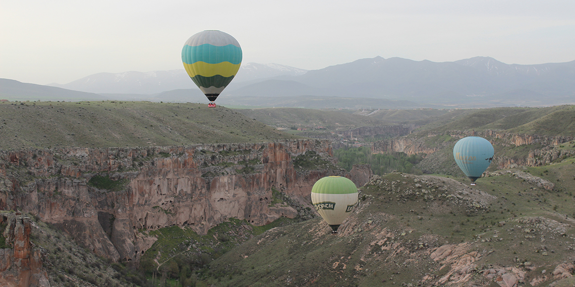 Ihlara Vadisi'nde balonlar, Anneler Günü için havalandı