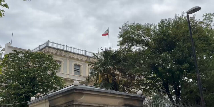 İran, İngiltere, Fransa ve Almanya arasında İstanbul'da nükleer görüşme