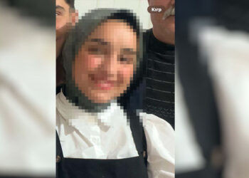 Seyir halindeki kamyonetten atlayan Zeynep öldü