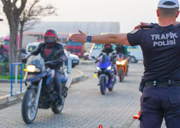 Kask kullanmayan 475 bin 976 motosiklet sürücüsüne işlem yapıldı